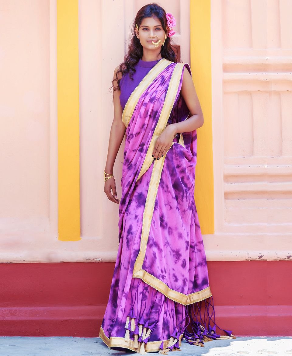 Tie-Dye Print with Zari Border & Canopy Latkan